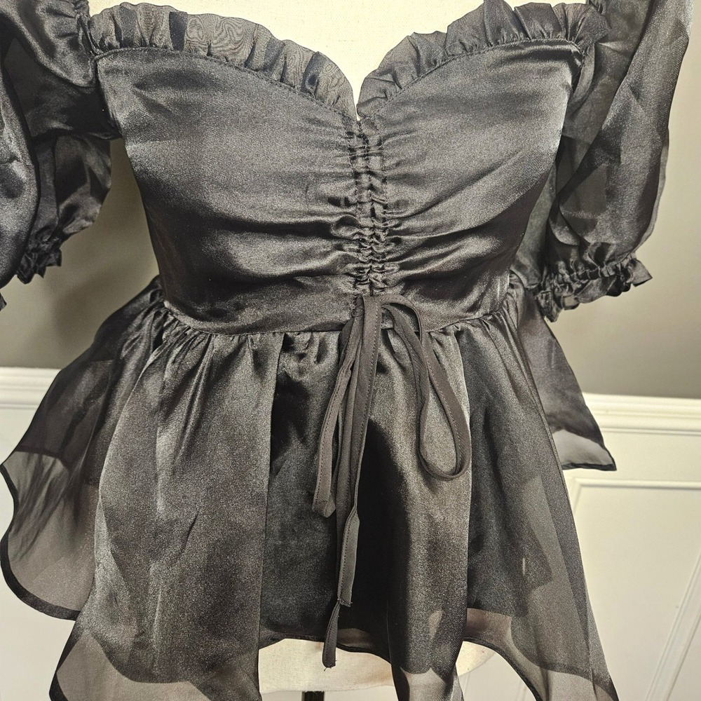 MABLE Black Organza Puff Sleeve Peplum Babydoll Top Smocked Back NWOT Med - Picture 2 of 9